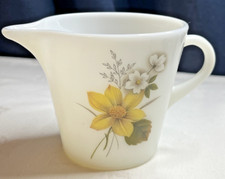 Autumn Glory JAJ Pyrex Vintage