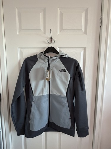 The north face tech hoodie - tech,