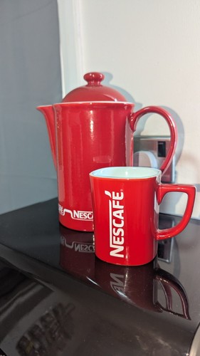 Classic nescafé red coffee - classic,