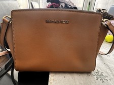 Michael Kors Jet Set Travel