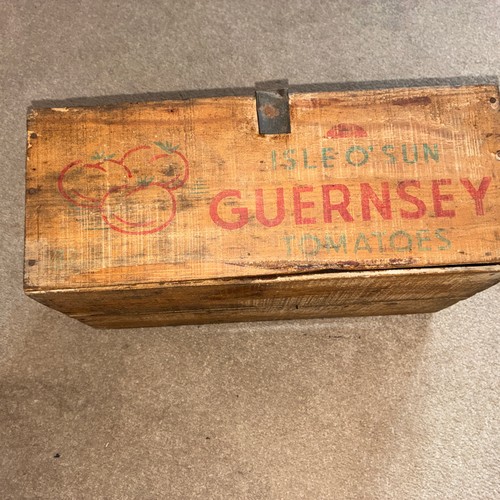 Vintage wooden guernsey tomato - guernsey,