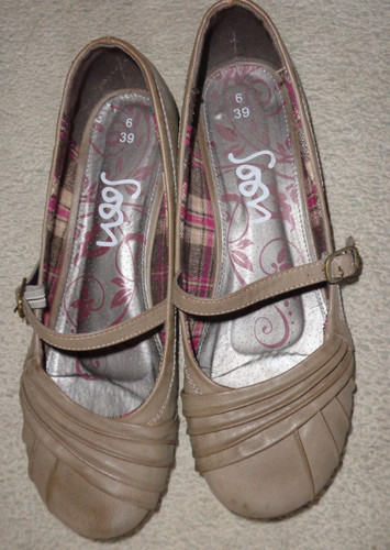 New womens casual mary - new,