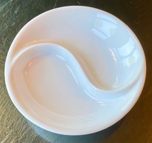 Small white ceramic yin - 1/2",