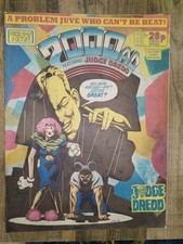 2000 Ad Judge Dread Comic . Issue 542 Small Rip On Back Page