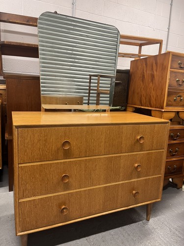 Meredew chest drawers - of,