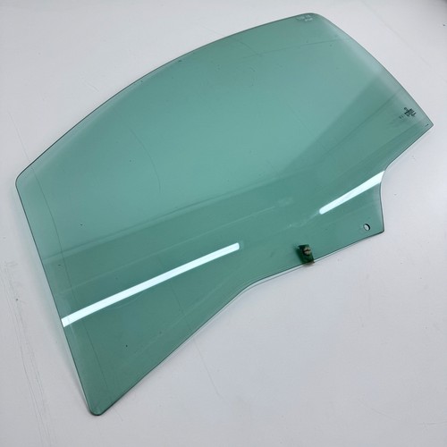 Peugeot 207 window glass - peugeot,