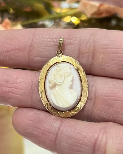 Vintage 10k yellow gold ladies - vintage,