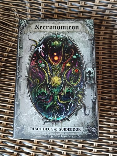 Necronomicon tarot cards