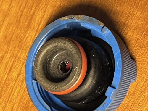 Fiat coolant reservoir - fiat,