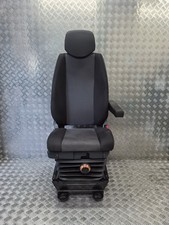 RENAULT MASTER MK3 X62 2020 OFFSIDE DRIVER FRONT SEAT WITH ARM REST & BASE