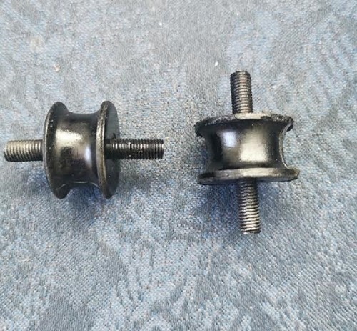 Classic mini exhaust mount - classic,
