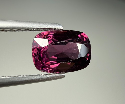 Faceted spinel - 1.29, ct