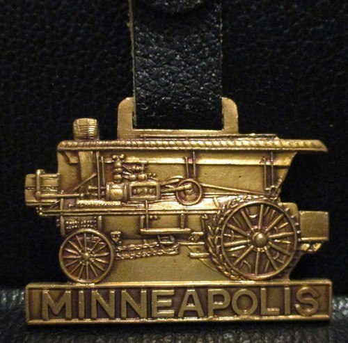 Minneapolis threshing machine - threshing,