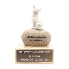 Personalised In Loving Memory Cat Memorial Sentiment Stone Ornament Tribute Gift