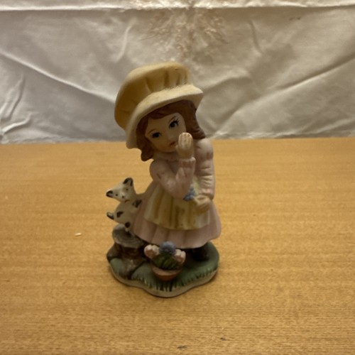 Vintage porcelain girl - vintage, with