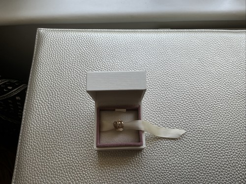 Pandora retired gold - 14,