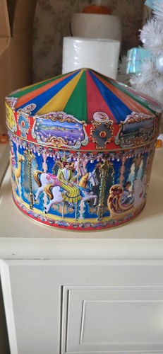 Churchill magical carousel - magical,
