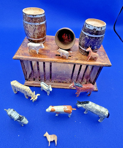 Ant putz noah ark figures - "noah's,