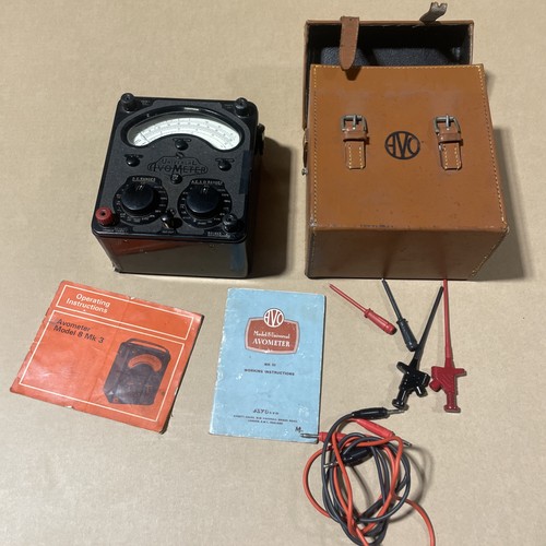 Vintage universal avometer - universal,