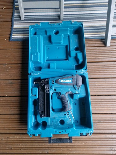 Makita gf600 second - gf600,