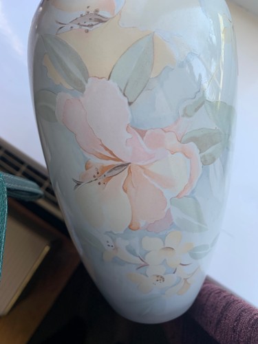 Ophelia hornsea pottery vase - ophelia,