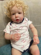 28" Realistic Liam Curly Hair