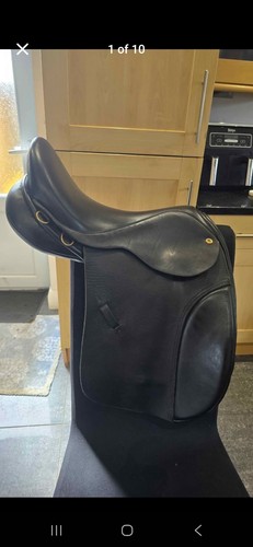 Black country saddle - country,