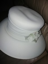 LADIES PASTEL MINT WEDDING CHRISTENING ASCOT DRESS QUEEN FORMAL WOMANS HAT 16 "