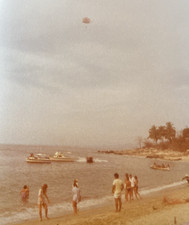 1970s Beach Scene Women Men