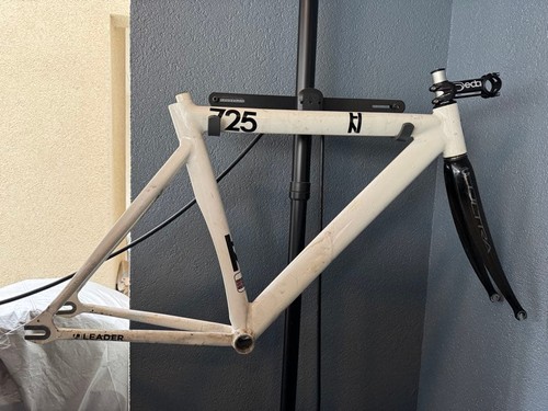 Leader 725 frame white carbon - leader,