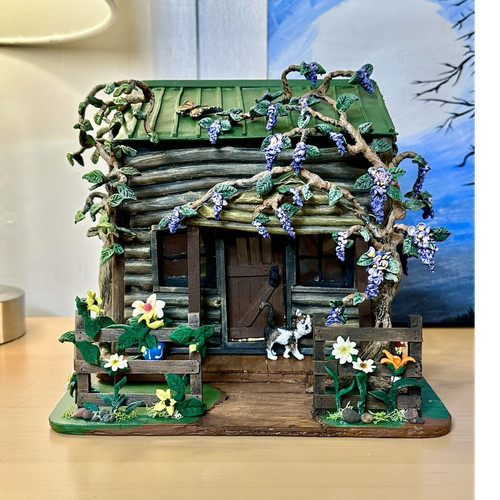 Decorative real wood - log, cabin