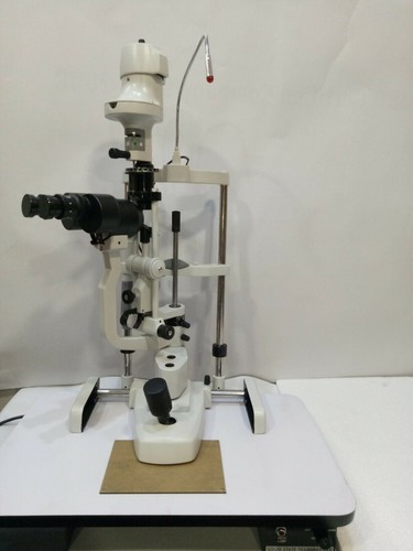 Slit lamp ophthalmology - lamp,
