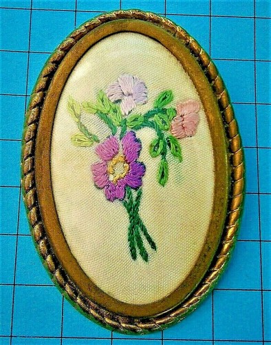 Bt543 vintage gold tone - vintage,