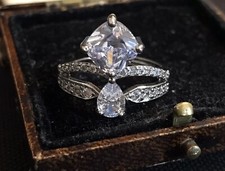 Vintage Style Jewellery White