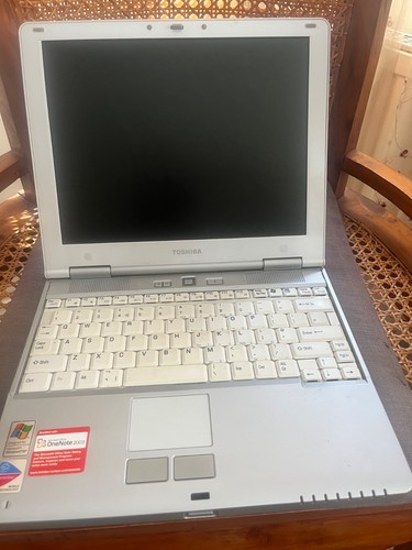 Vintage toshiba portégé a100 - toshiba,