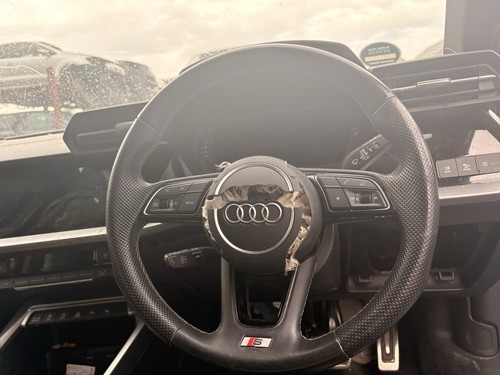 Audi line 2023 mk4 - a3, s-line