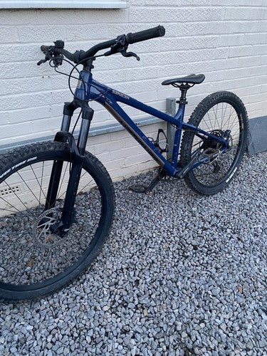 Hard tail mountain bike - mountain,