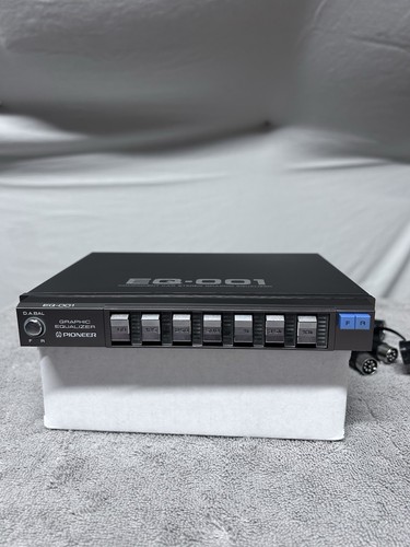 Pioneer 001 vintage - eq, car