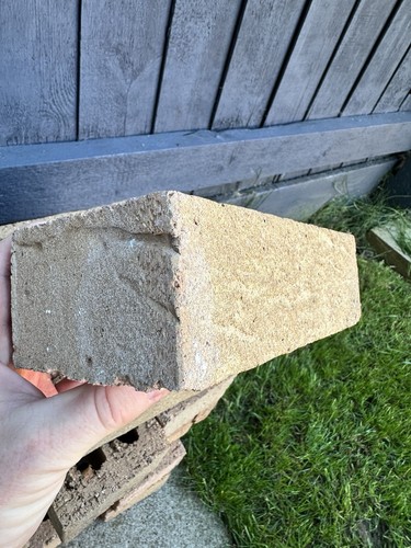 Buff bricks 65mm
