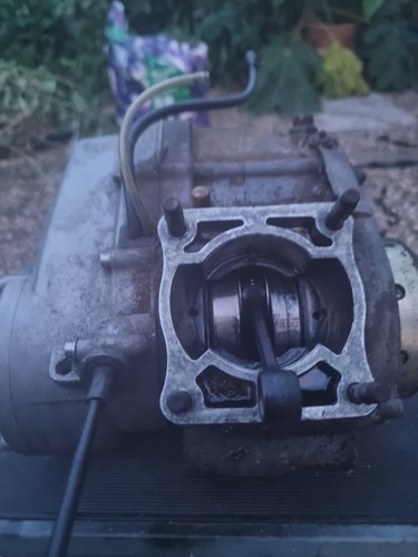 Yamaha rxs 100 - 100, bottem