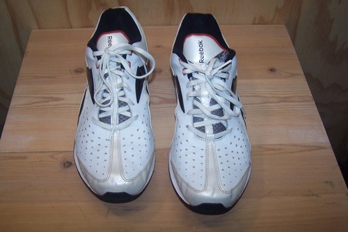 Reebok easytone smooth fit - reebok,