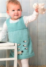 BABY'S SLEEVELESS PINAFORE DRESS SHEEP MOTIFS DK KNITTING PATTERN 0-24 MONTHS
