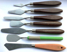 7 PALETTE KNIVES -  different shapes including shape 19 - stainless steel