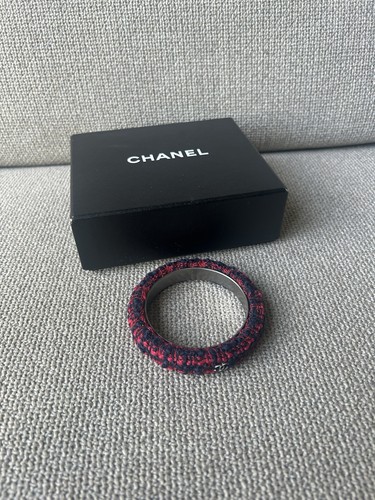 Chanel tweed boucle bangle - boucle,