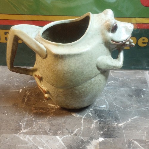 Green frog figural ceramic - frog,