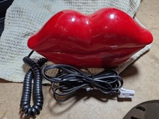 Telemania Red Lips Push Button Landline 109