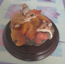 Country Artists Mice Figurine Mounted