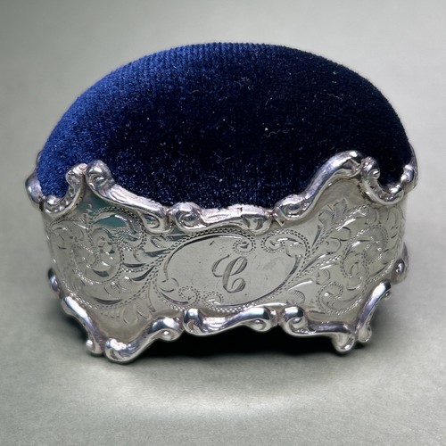 Antique sterling silver pin