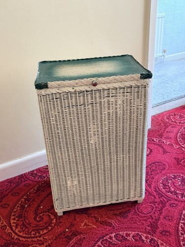 Vintage lloyd loom lift - loom, lid