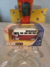 Jada Toys  1962 Volkswagen Bus  White & Red  1:32 Scale. New Sealed Free Post